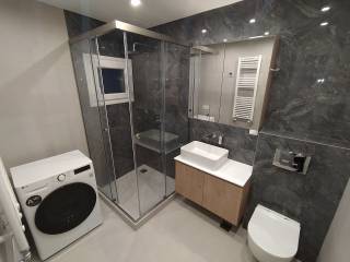 ANYPLACE MESITIKES YPERESIES