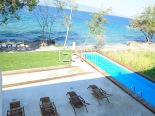 Θέα απο μπαλκόνι