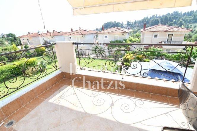 Θέα από μπαλκόνι