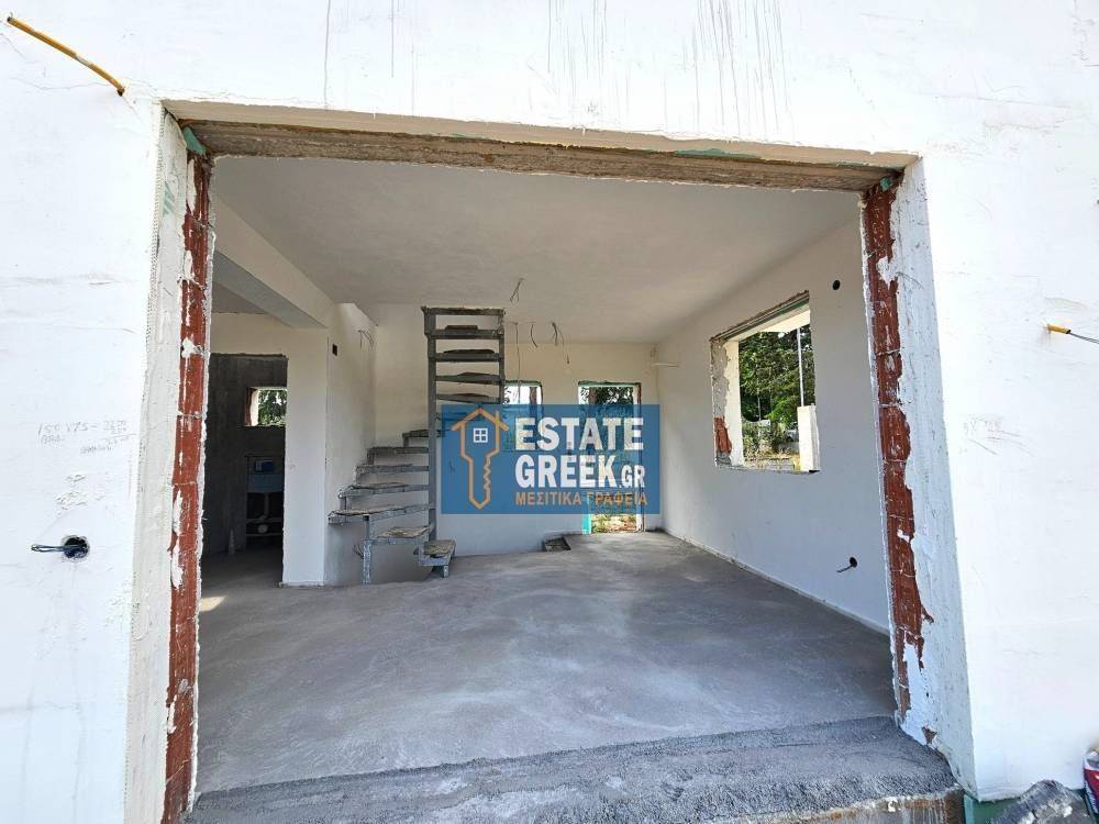 ★ Οικόπεδο 400τμ ★ ΙΔΙΩΤΙΚΗ πισίνα 40τμ ★ 3 υπνοδωμάτια + 3 μπάνια ★ 