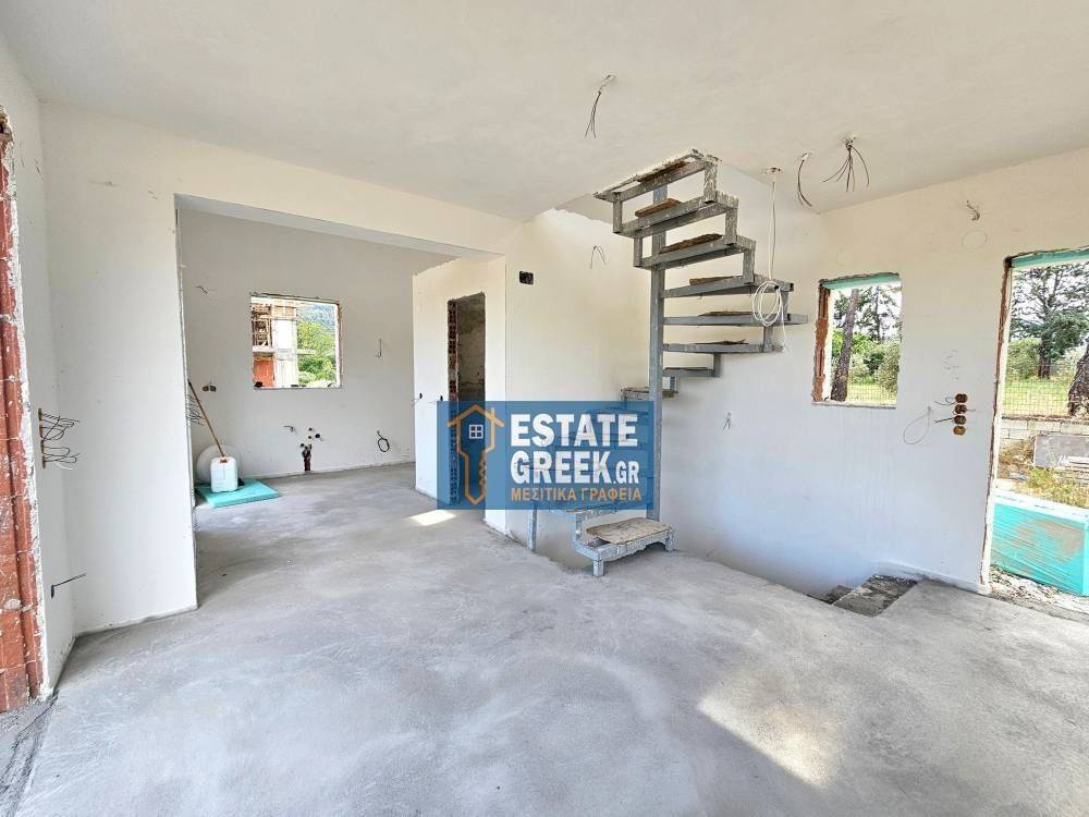 ★ Οικόπεδο 400τμ ★ ΙΔΙΩΤΙΚΗ πισίνα 40τμ ★ 3 υπνοδωμάτια + 3 μπάνια ★ 