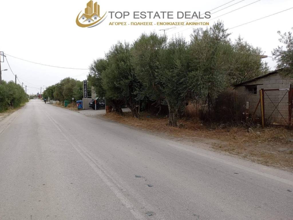 Άποψη οικοπέδου επάνω στην Π.Ε.Ο