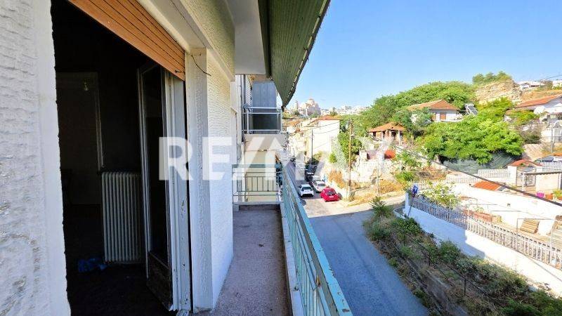 Θέα από μπαλκόνι