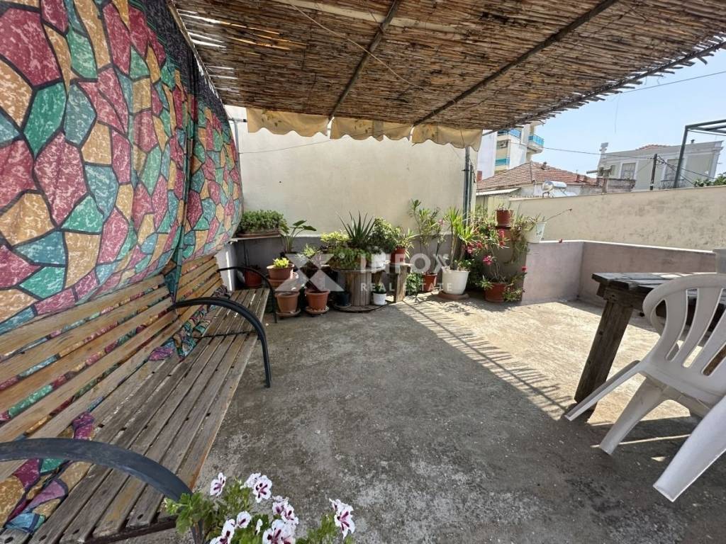 Θέα από μπαλκόνι