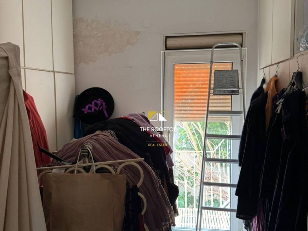 δωμάτιο - ντουλάπα