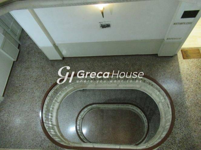 Επαγγελματικά ακίνητα στην Ομόνοια