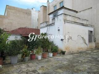 Επαγγελματικά ακίνητα στην Ομόνοια