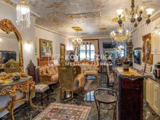 Σαλοκουζίνα