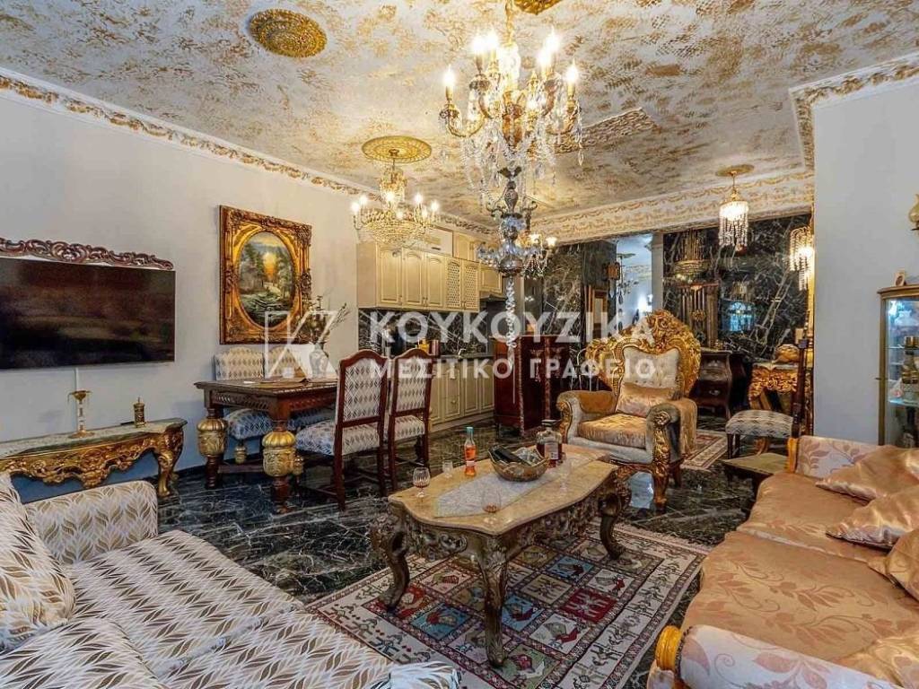 Σαλοκουζίνα