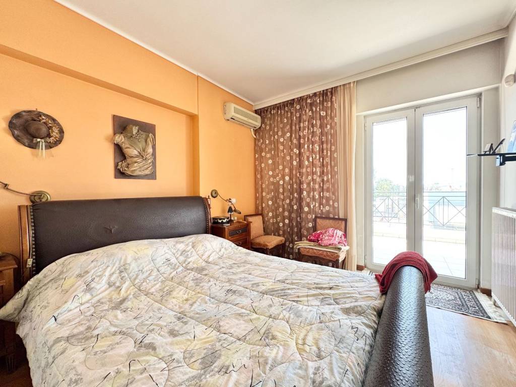 master υ/δωμάτιο