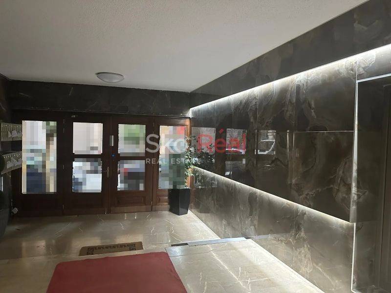 Είσοδος οικοδομής