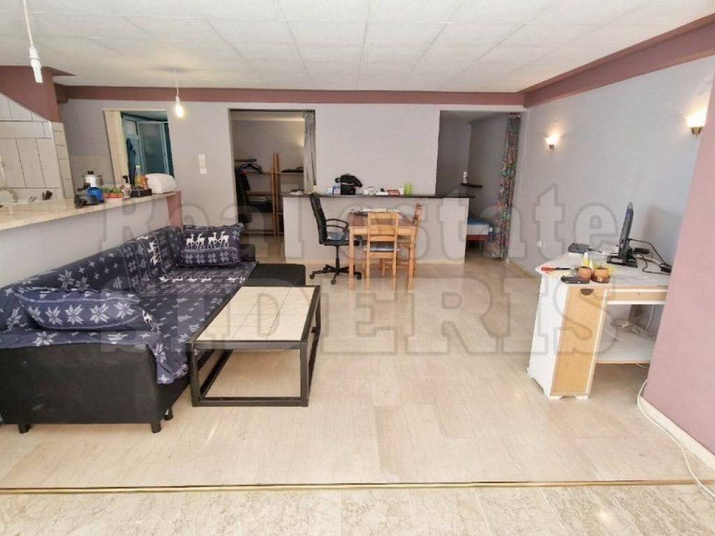 ΣΑΛΟΝΙ ΚΟΥΖΙΝΑ