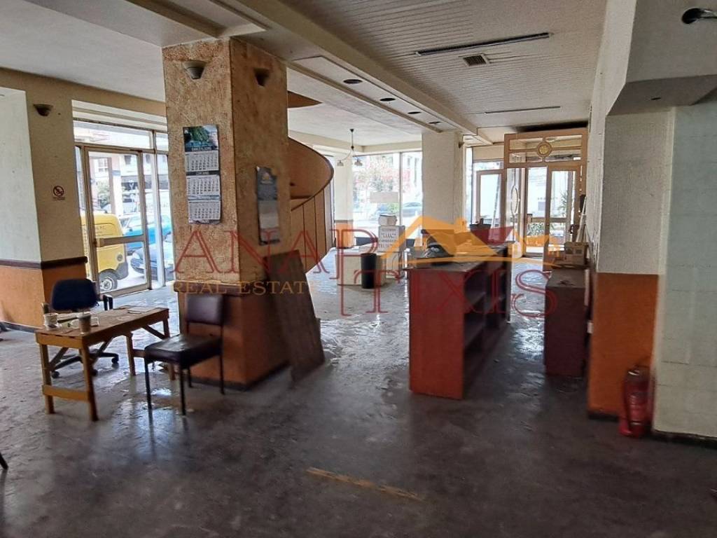 Εσωτερικοι χώροι