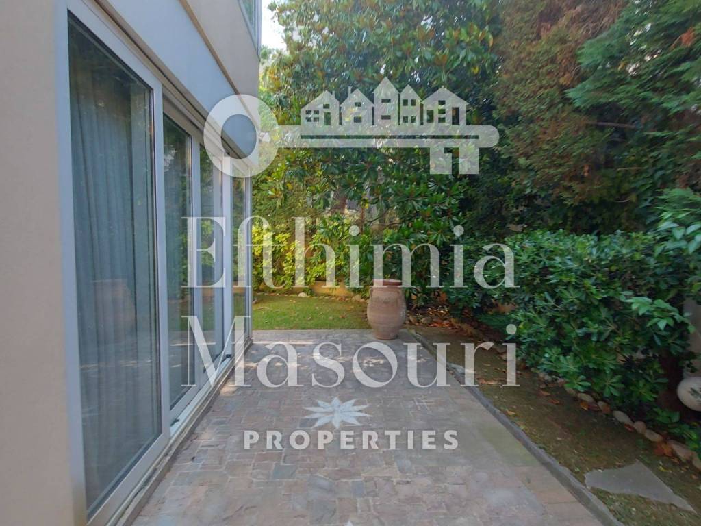 Εξωτερικοι χώροι