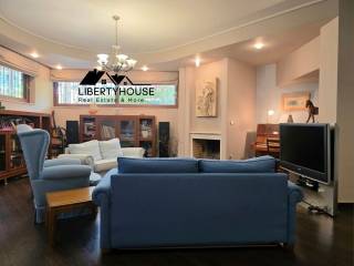 Ymiypogeio diathetei playroom