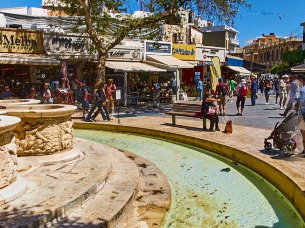 Εσωτερικοι χώροι