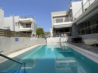 Πωλείται Υπερπολυτελής Μεζονέτα με Roof Garden Πόρτο Ράφτη