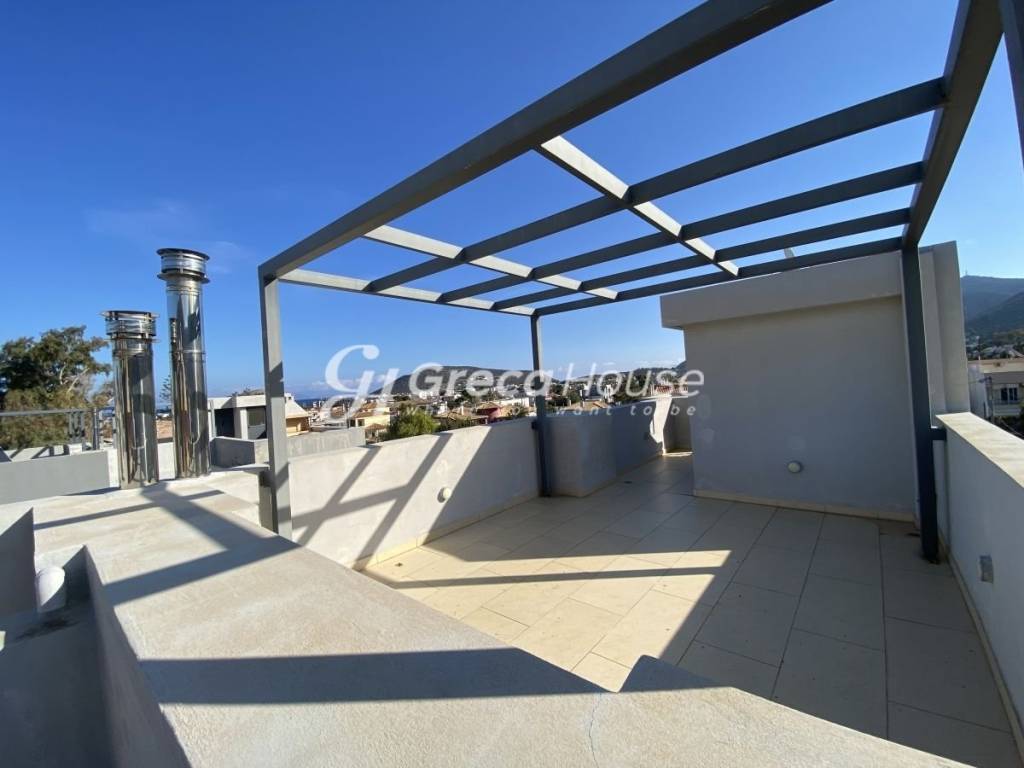 Πωλείται Υπερπολυτελής Μεζονέτα με Roof Garden Πόρτο Ράφτη