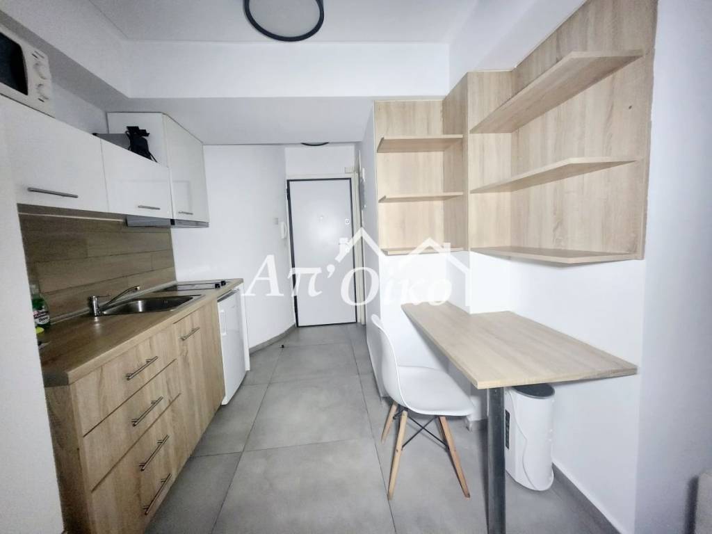 Σαλοκουζίνα