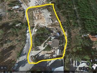 2 στρέμματα εφαπτόμενη γη  + 4 στρέμματα βιοτεχνικού χώρου