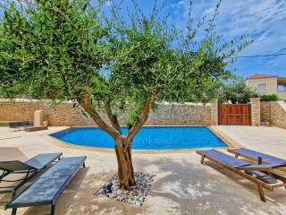 Ύπαρξη ανθρώπου