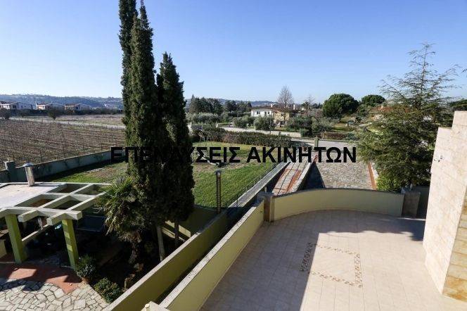 Θέα από μπαλκόνι