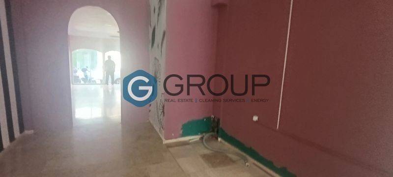 Τρεις χώροι