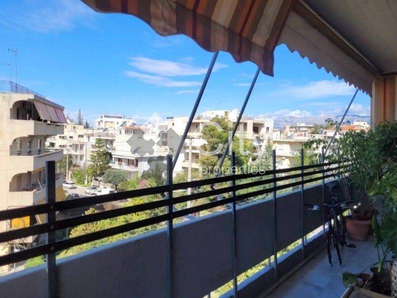 Θέα από μπαλκόνι