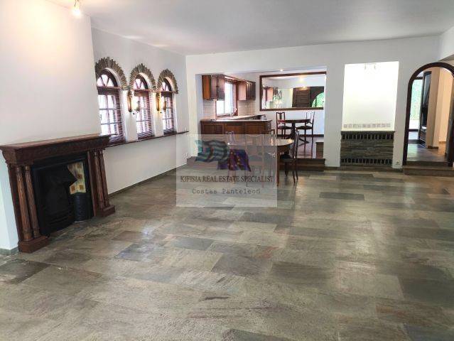 LIVING - DINING ROOM, OPEN PLAN KITCHEN