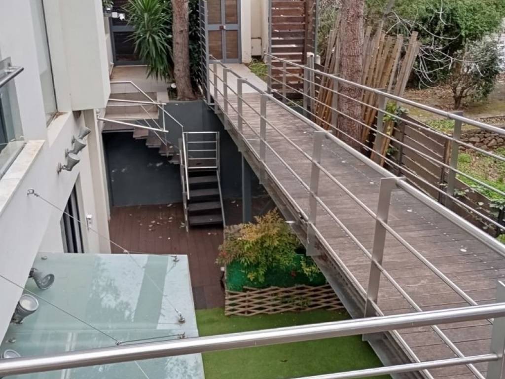 Θέα από μπαλκόνι