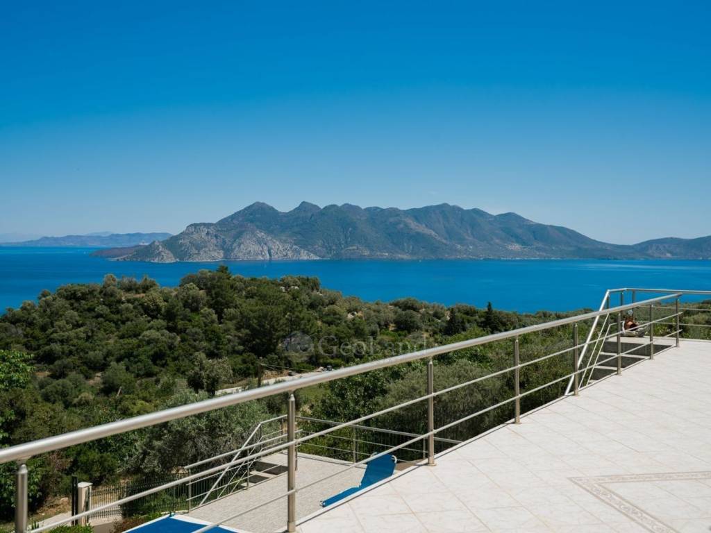 Θέα από μπαλκόνι