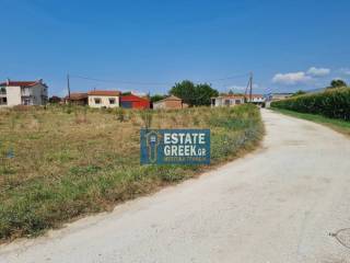 ★ Κτίζει 3055 τ.μ. ★ Βρίσκεται σε 3 δρόμους ★ Σε κεντρικό σημείο ★