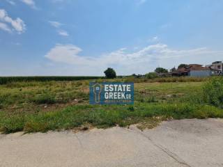 ★ Κτίζει 3055 τ.μ. ★ Βρίσκεται σε 3 δρόμους ★ Σε κεντρικό σημείο ★