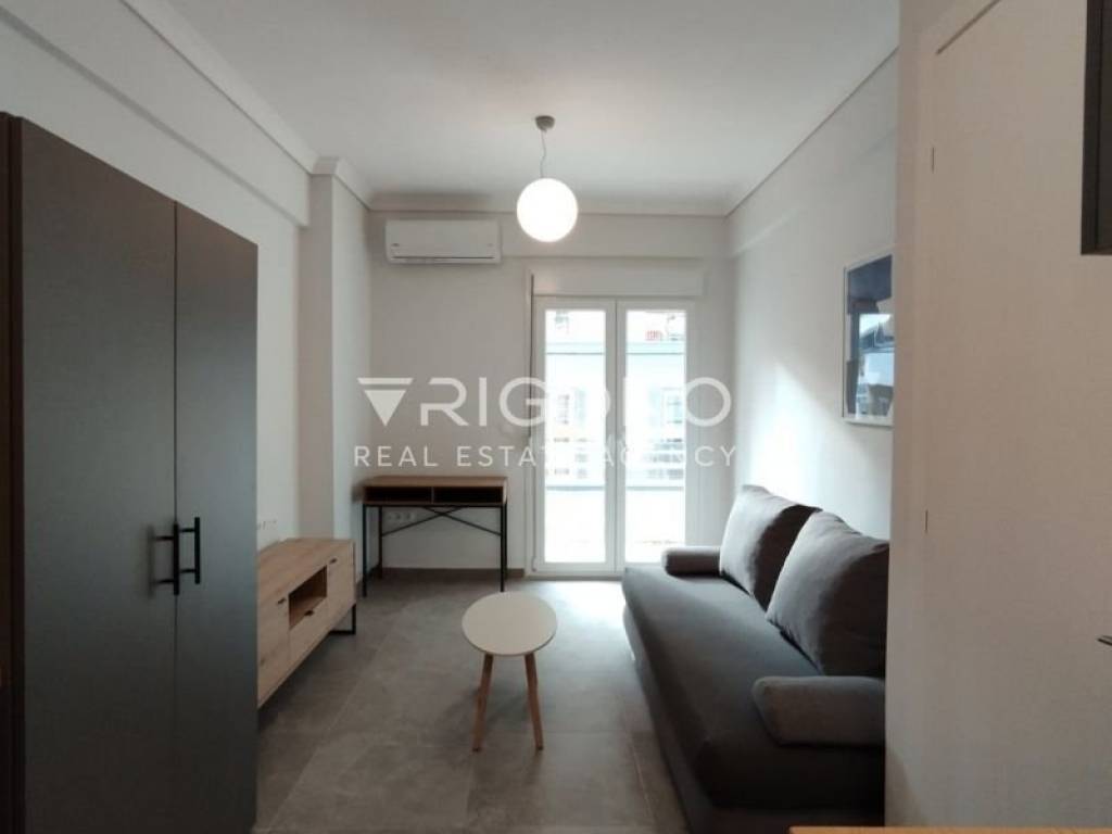 Σαλοκουζίνα