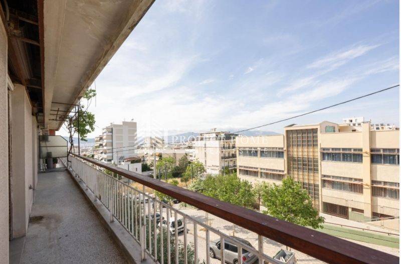 Θέα από μπαλκόνι