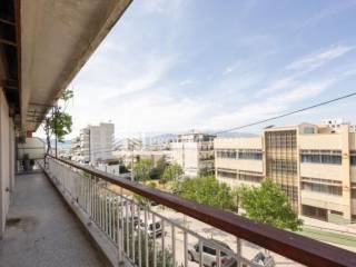 Θέα από μπαλκόνι