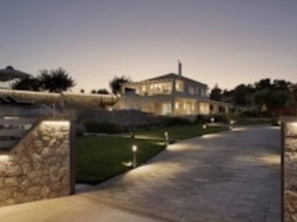 Luxury Villa in the night