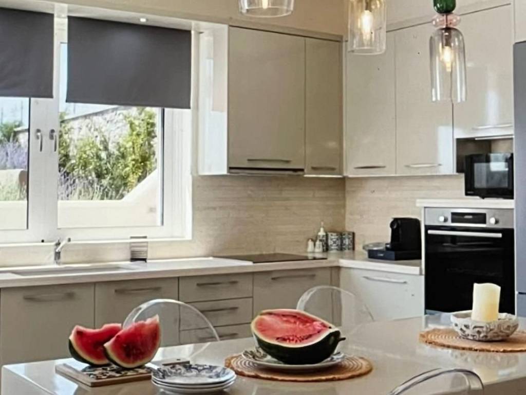 Quality of Kitchen Furnishing Goria material