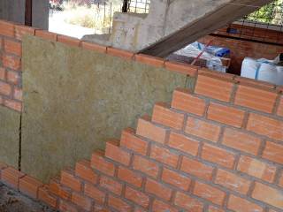 Echomonose esoterikon toichon