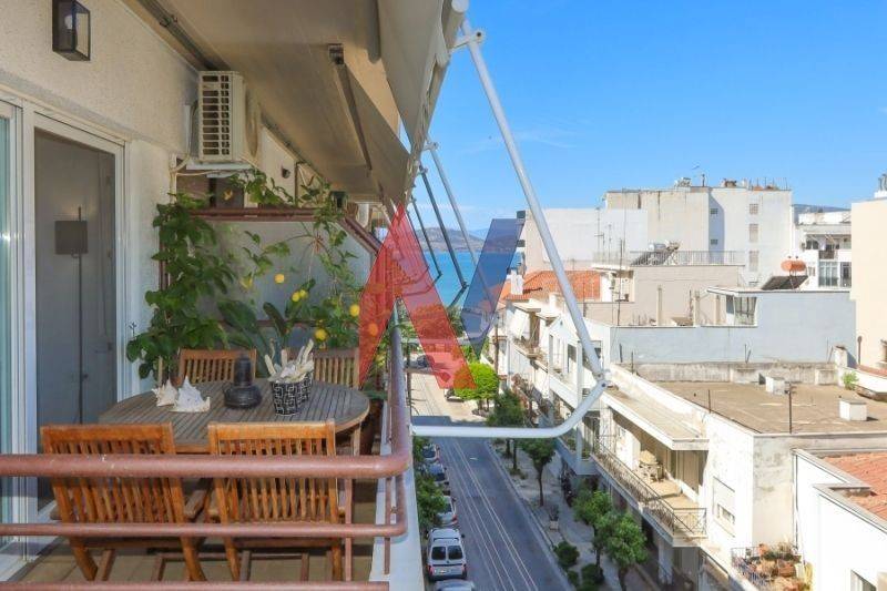 Θέα από μπαλκόνι