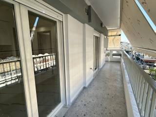 Forumland Real Estate, Berantes