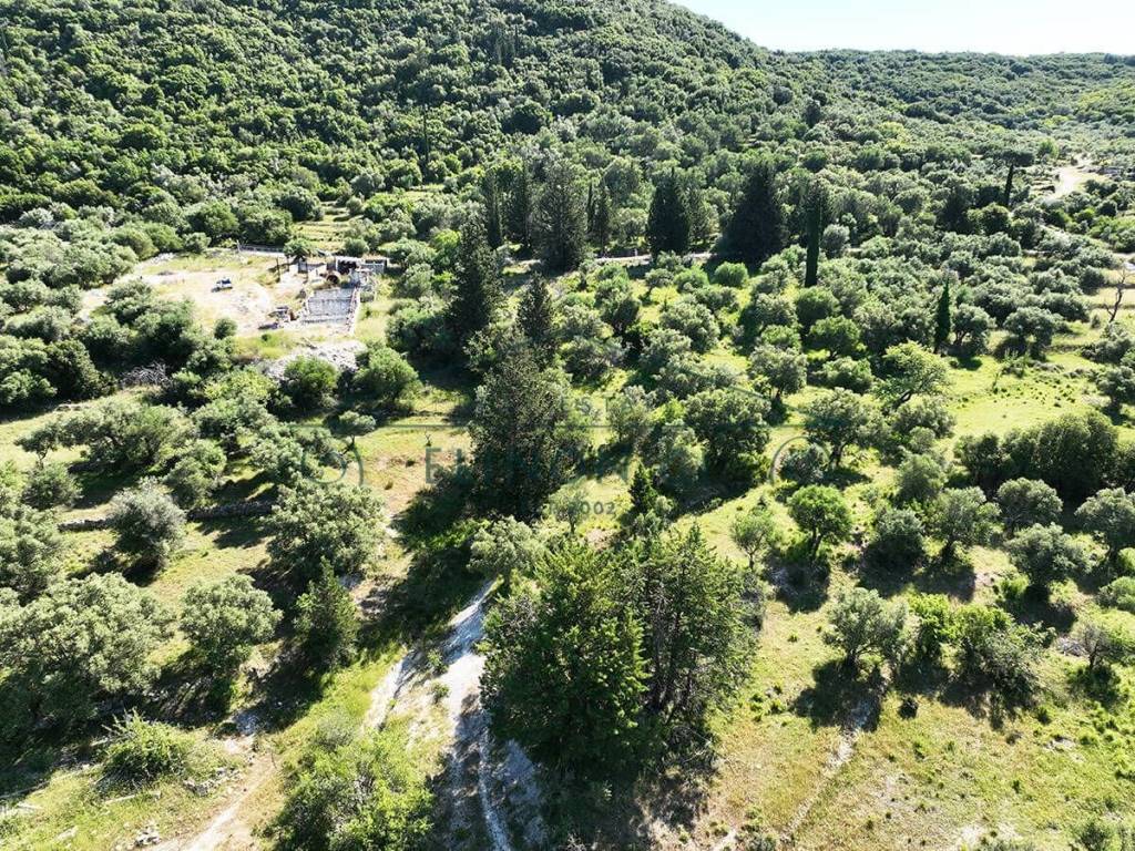 Το αγροτεμάχιο από ψηλά