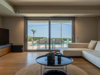 E thea apo to kathistiko toy isogeioy