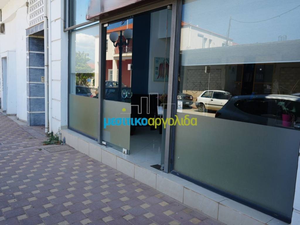 Εσωτερικοι χώροι