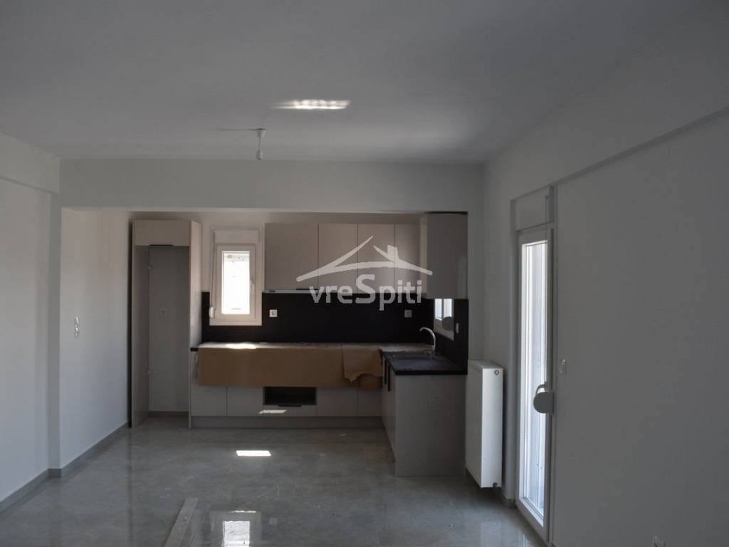 ΚΟΥΖΙΝΑ - ΣΑΛΟΝΙ