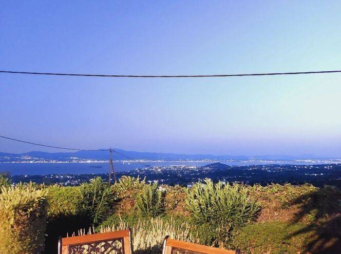 Θέα από μπαλκόνι