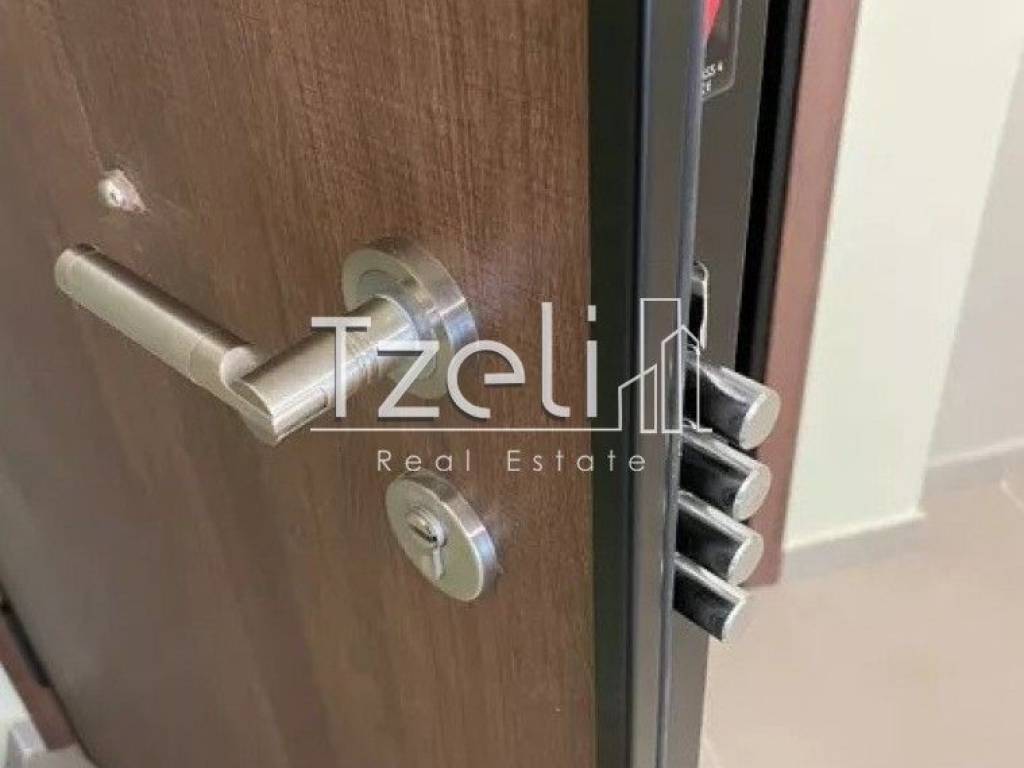 Πόρτα αφαλείας