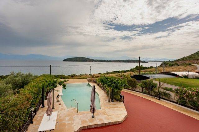 Εσωτερικοι χώροι