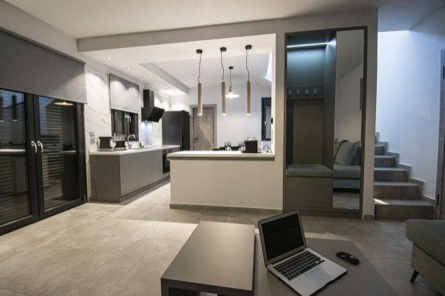 Εσωτερικοι χώροι