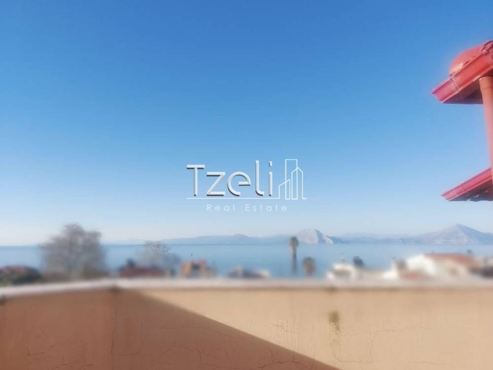 Θέα απο μπαλκόνι